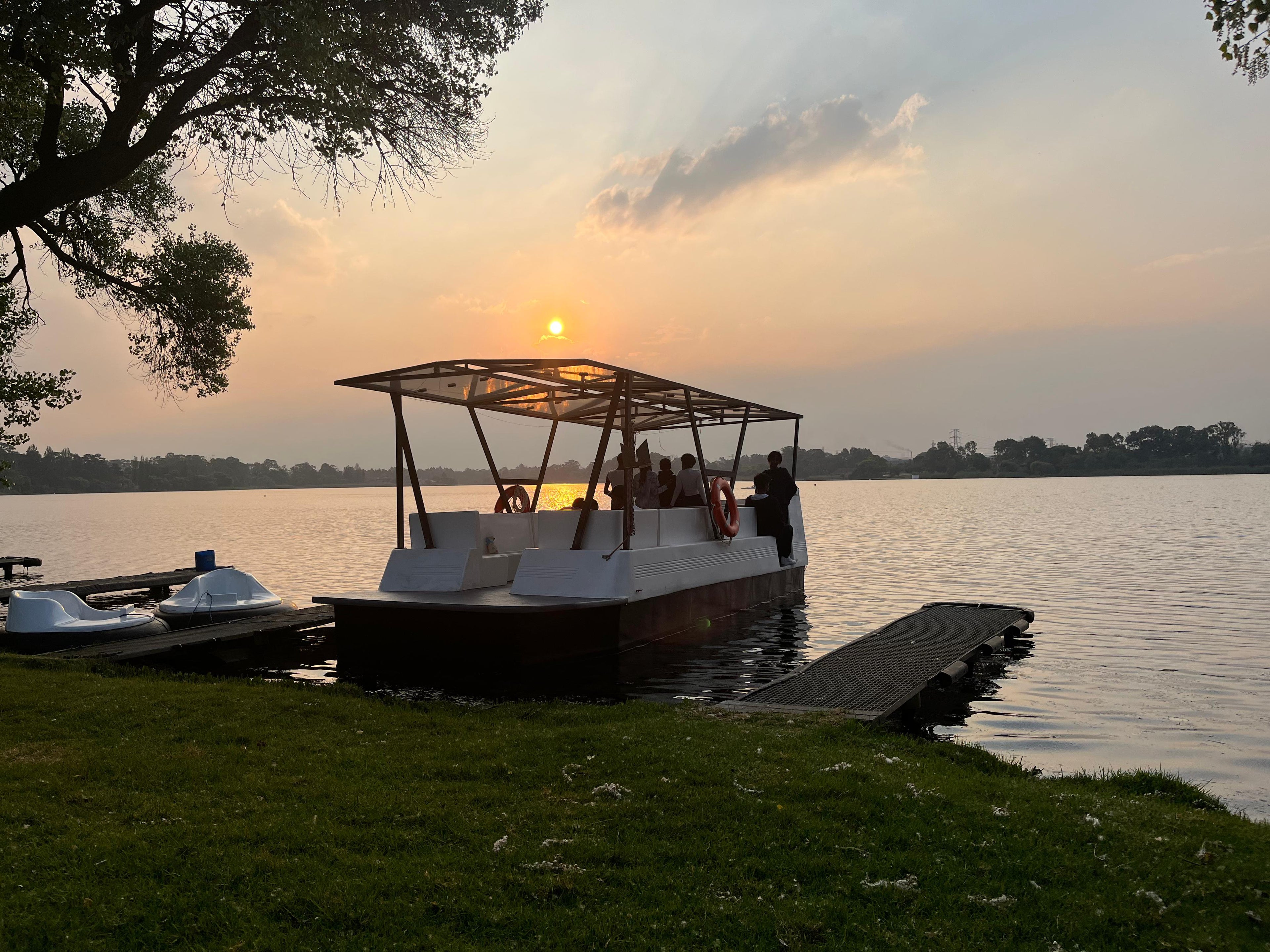 Pontoon Party Cruise p/person
